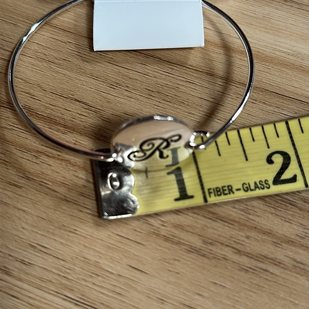 BANSRI Silver Initial ‘R’ Bracelet - Picture 8 of 10